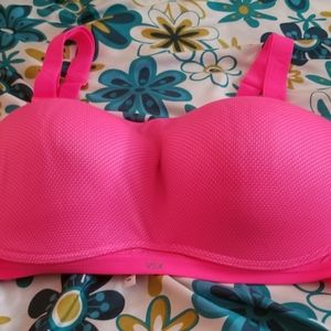 New Victoria's Secret sport 38DD